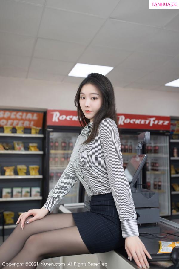 安然Maleah  [XiuRen]高清写真图 2021.02.22 No.3123 安然Maleah第18张图片